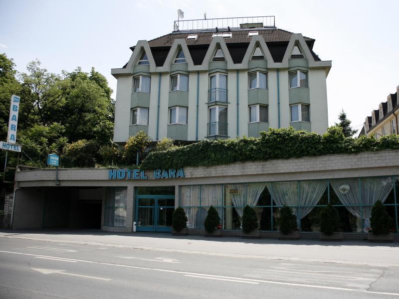 Hotel Bara Junior Будапешт Экстерьер фото